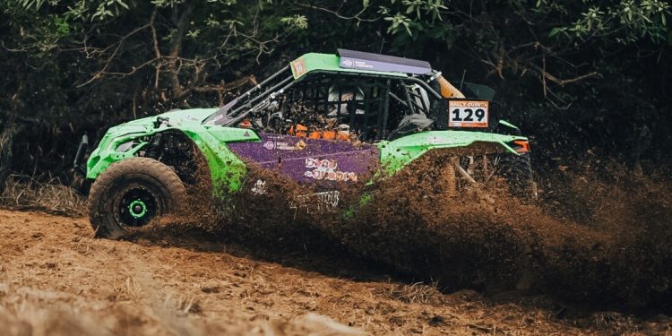 Duelos nas motos e UTVs aquecem o primeiro dia do 20º Rally Cuesta