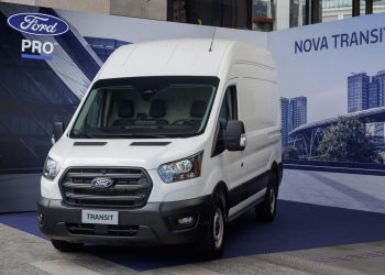 Capacidade de carga é destaque das novas versões da Ford Transit 2026