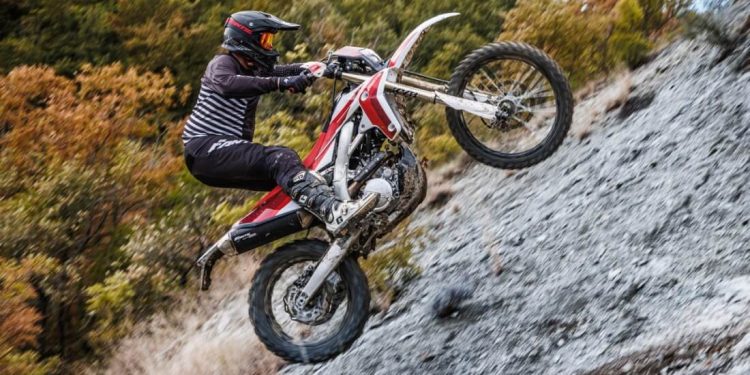 MXF Group assume distribuição das motos Fantic no Brasil