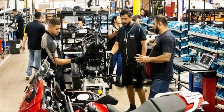 Moto Morini inicia montagem no Brasil e marca o retorno do luxo italiano às ruas