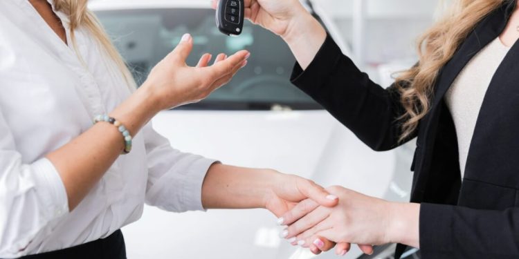 Como vender um carro seminovo sem ficar no prejuízo? Veja seis dicas