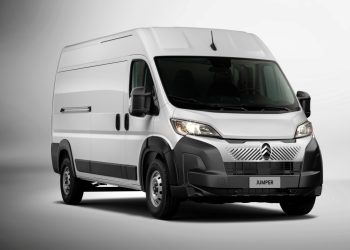Citroën Jumper 2026 chega mais potente, robusta e eficiente com design renovado no interior e exterior