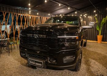Nova Ram 3500 Laramie Night Edition é destaque no 48º Campeonato Nacional da ABQM