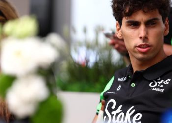 Gabriel Bortoleto volta ao palco da principal corrida de sua carreira