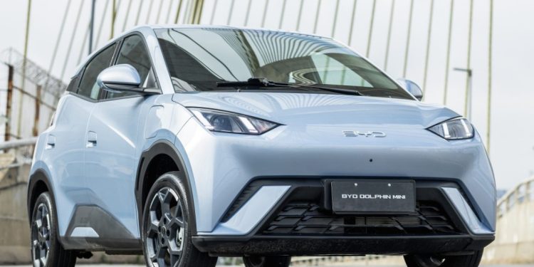 BYD atinge marca histórica de mais de 170 mil carros eletrificados em menos de três anos no Brasil