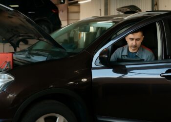 Pesquisa mostra que 76% dos carros comprados no Brasil foram indicações de reparadores mecânicos