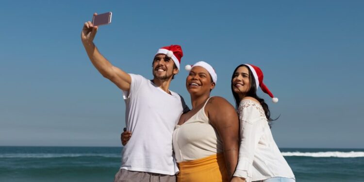 Procura por seguros viagem dispara 20% com alta do turismo no fim de ano