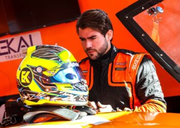 Ernani Kuhn acelera em casa pela TCR South America