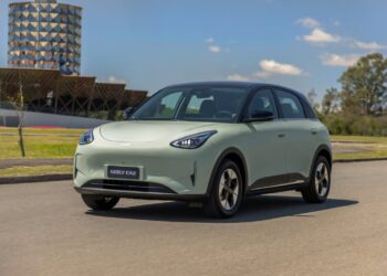 Geely triplica suas vendas no Brasil com a chegada do EX2