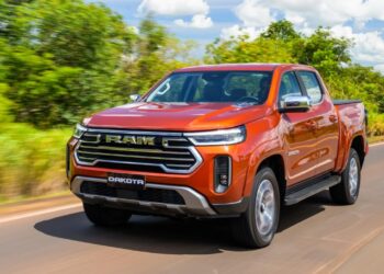 Ram Dakota aposta em desempenho e alto nível de equipamentos para enfrentar rivais