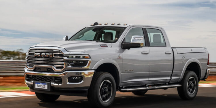 Novas Ram 2500 e 3500 chegam com novidades