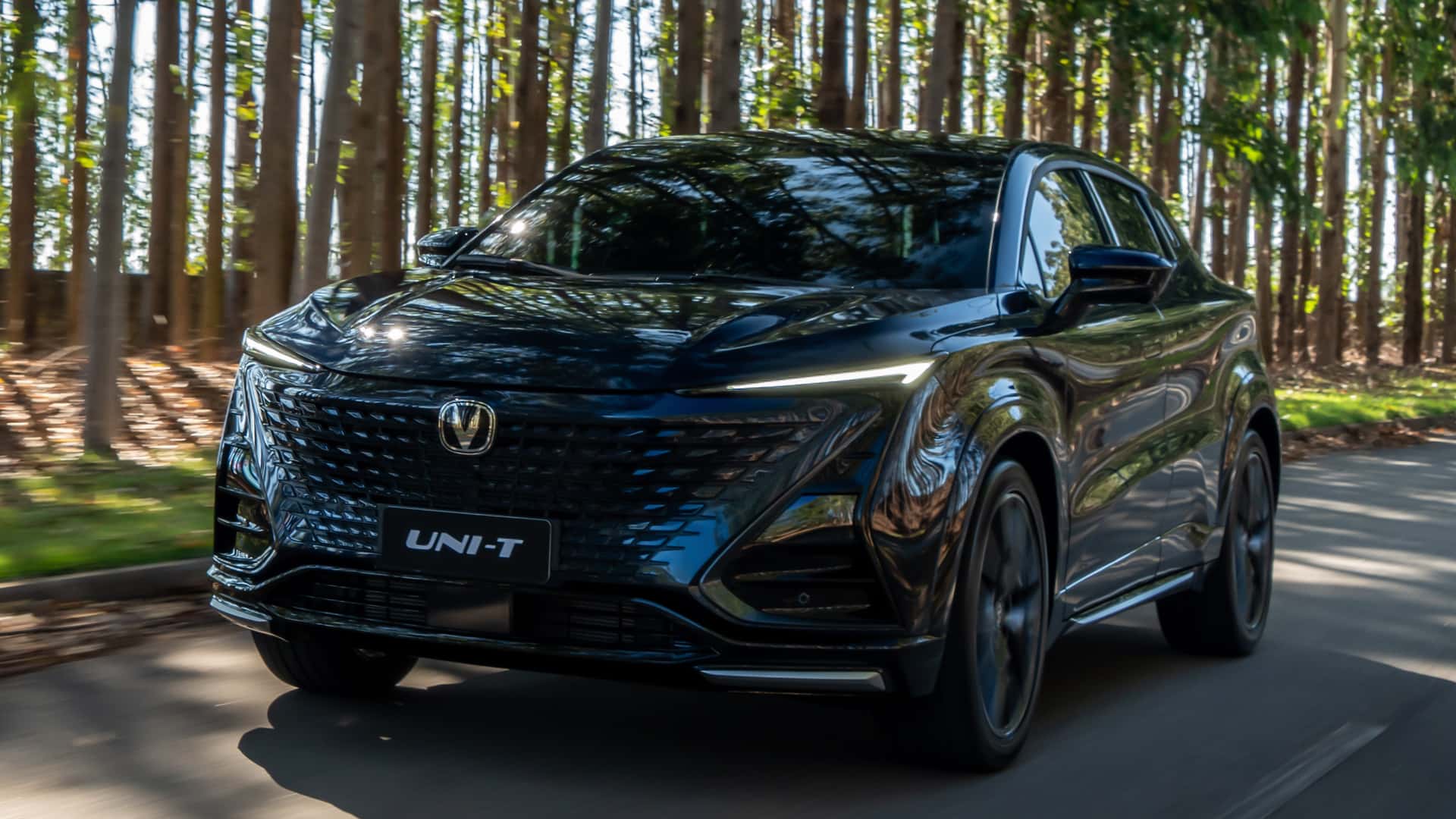 CAOA Changan lança Uni-T no Brasil com produção nacional e foco em tecnologia