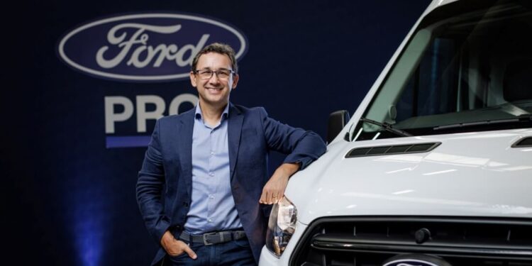 Ford cria nova estrutura de veículos comerciais na América Latina