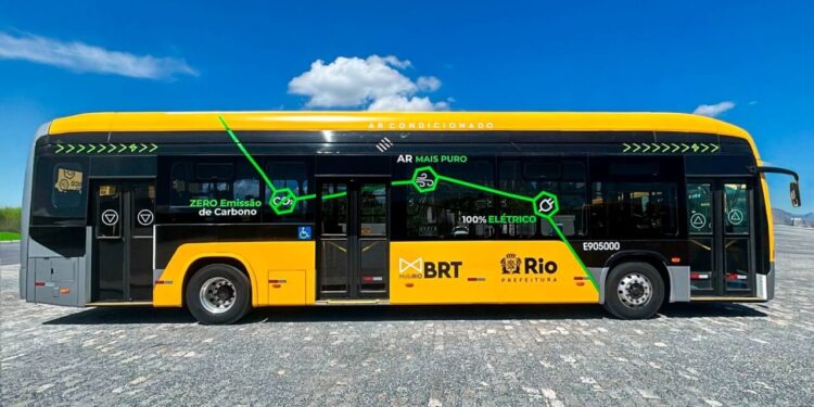 Ônibus elétrico Marcopolo Attivi Integral participa de teste operacional no Rio de Janeiro