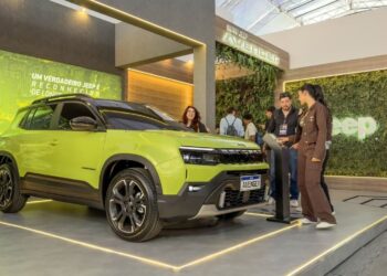 Jeep levou o Avenger ao SP Innovation Week para reforçar sua conexão entre mobilidade, tecnologia e inovação