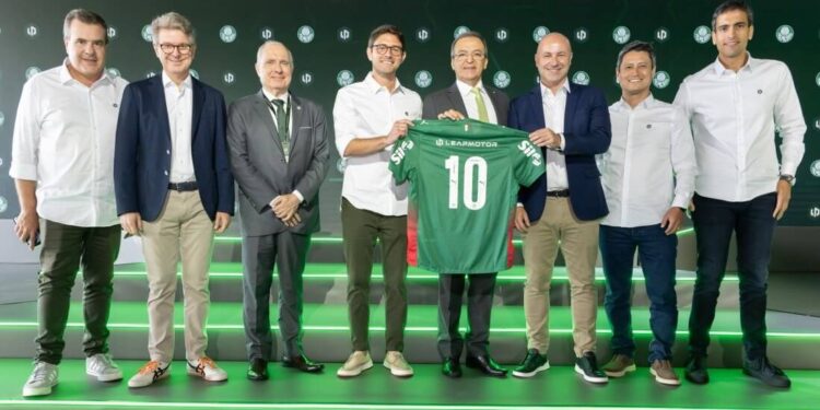 Leapmotor firma patrocínio com o Palmeiras