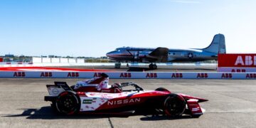 Equipe Nissan de Fórmula E sobe no pódio e faz dobradinha de pontos no E-Prix de Berlim