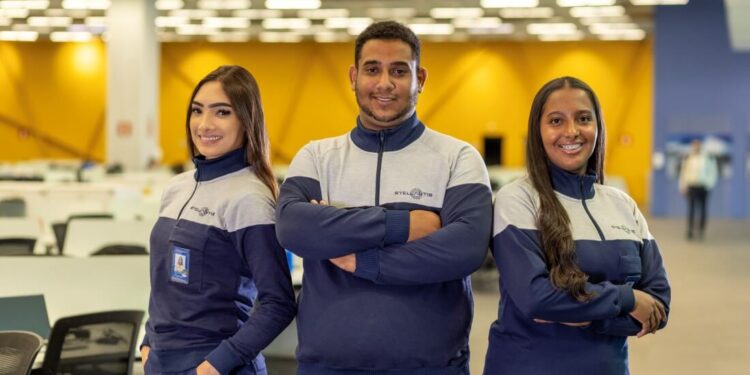 Stellantis abre mais de 300 novas vagas para o Programa Estelar Jovem Aprendiz 2026