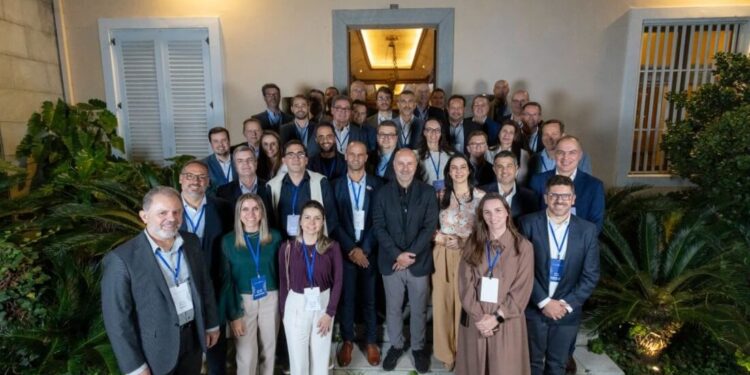 Stellantis realiza primeira reunião do Conselho Consultivo de Fornecedores da América do Sul
