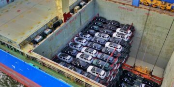 Leapmotor adota flexibilidade nas importações com modalidade flat rack
