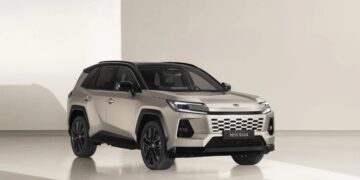 SUV híbrido mais vendido do mundo, Toyota RAV4 chega às concessionárias Newland Toyota