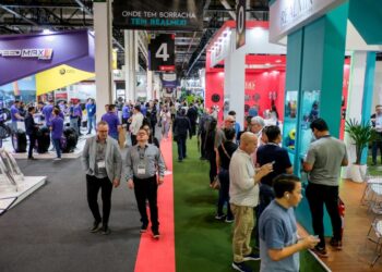 Prêmio Renova Pneushow 2026 destaca inovação, sustentabilidade e excelência na reforma de pneus