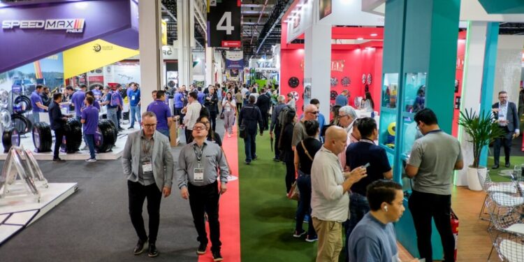 Prêmio Renova Pneushow 2026 destaca inovação, sustentabilidade e excelência na reforma de pneus