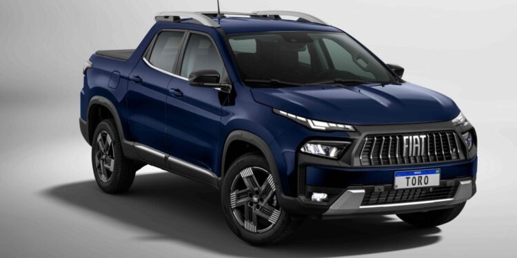 Fiat apresenta nova Toro MHEV em ações no programa “É de Casa” e no pré-jogo do Brasileirão
