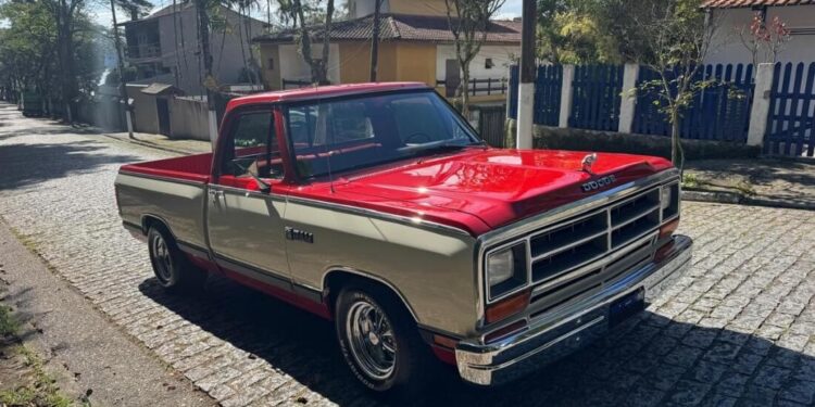 Picapes que fazem parte da história da Ram participam do 11º Encontro Brasileiro de Autos Antigos de Águas de Lindóia