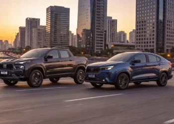Toro e Fastback ganham edição especial para celebrar os 50 anos de Fiat