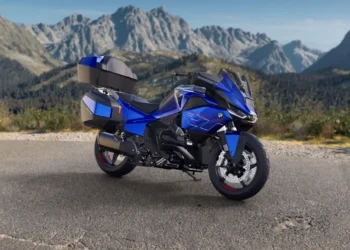 BMW Motorrad amplia família R 1300 RT no Brasil com nova versão Impulse