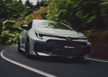 GAZOO Racing confirma novo GR Corolla para o Brasil e revela o esportivo no Festival Interlagos 2026