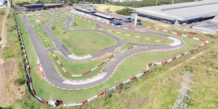 CBA abre inscrições para os Campeonatos Brasileiros de Kart Rotax e Endurance 2026 no KGV Arena Itu
