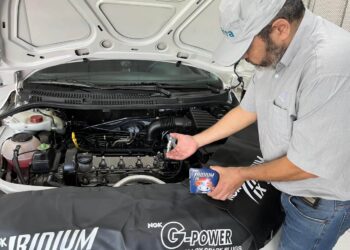 NGK desmistifica a tecnologia que une motor elétrico e à combustão em carros híbridos