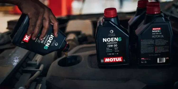 Stellantis leva economia circular ao Festival Interlagos com a apresentação da nova linha de lubrificantes sustentáveis Motul NGEN Circular Autopeças