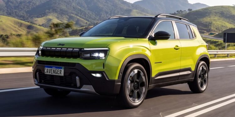 Jeep Avenger: modelo representa a essência da marca para conquistar novos territórios no Brasil