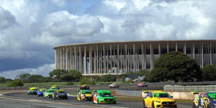 AMG Cup Brasil chega a Cascavel com rodada dupla, corridas noturnas e arquibancadas gratuitas