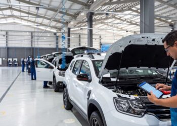 Produção de veículos no Brasil se aproxima de 1,9 milhão de unidades em 2026