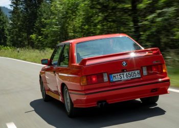 BMW M3 completa 40 anos sendo referência de sedã esportivo