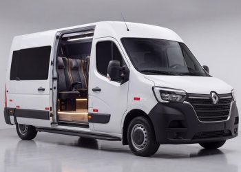 Raytec transforma Renault Master em novo Minibus VIP para transporte premium