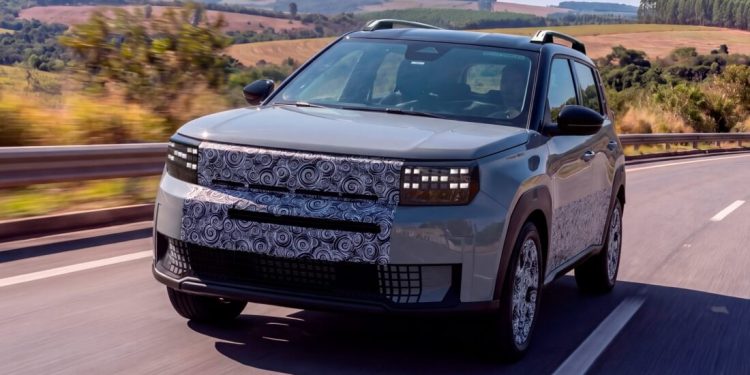 Fiat Argo X avança em testes finais de engenharia antes do lançamento
